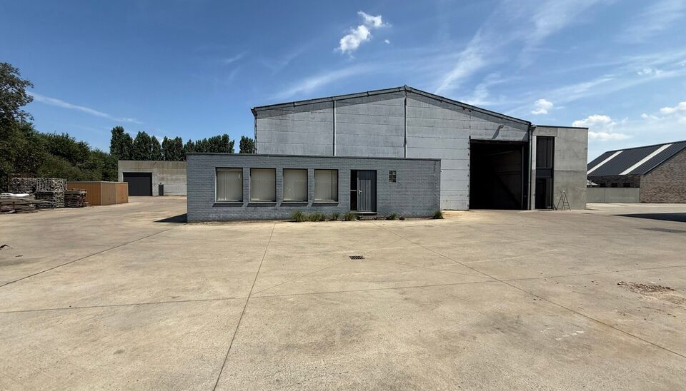 Immeuble polyvalent &agrave; vendre &agrave; Evergem