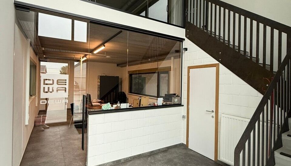 Immeuble polyvalent &agrave; vendre &agrave; Evergem