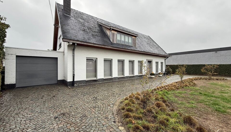Immeuble polyvalent &agrave; vendre &agrave; Evergem