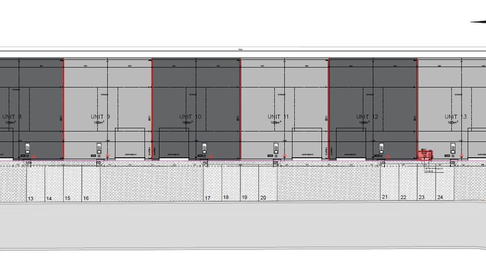 168m² magazijn te huur met 2 parkeerplaatsen op strategisch ligging ten zuiden van Brussel/Halle en ten noorden van Saintes/Tubize, met uitstekende bereikbaarheid via de E429 en de Ring van Brussel.

De loods heeft een vrije hoogte van 6 meter en is gebo