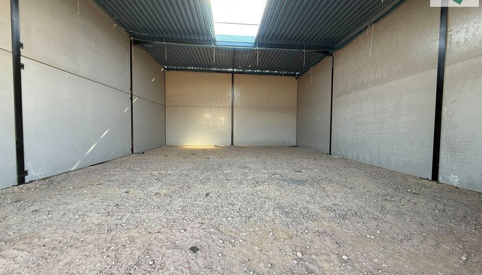 In het nieuwe bedrijvenpark “Thea” biedt KUPA IMMO nieuwe magazijnen te huur aan.
De Careelstraat ligt in het zuiden van Tielt, in een zone die vooral gericht is op KMO’s, logistiek en ambachtelijke bedrijven. De site bevindt zich op slechts 2 à 3 