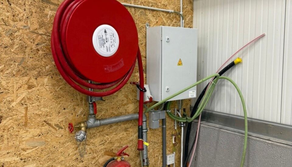 Langs de Pathoekeweg in Brugge verrijst binnenkort het KMO Park PORTIS, dit op de voormalige Philipssite. Met 49 afgewerkte KMO-Units, variërend van 210m² tot 823m², verdeeld over nieuwbouw en vernieuwbouw bedrijfsgebouwen, biedt Portis een moderne en 