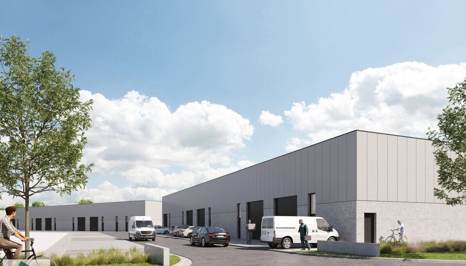 Deze moderne KMO-units, variërend van 130 m² tot 312 m² (samenvoegbaar), maken deel uit van een nieuw bedrijvenpark. Strategisch gelegen ten zuiden van Brussel/Halle en ten noorden van Saintes/Tubize, met uitstekende bereikbaarheid via de E429 en de Ri
