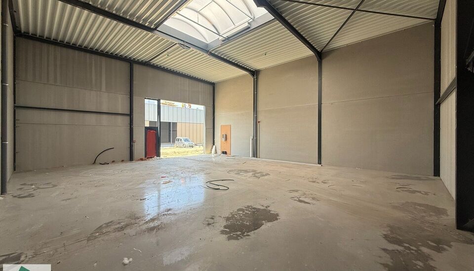 Unit&eacute; pme &agrave; louer &agrave; Anzegem