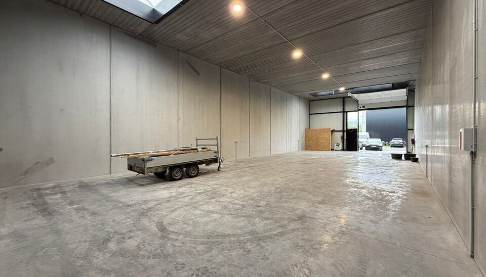 Unité pme à louer à Brugge Sint-Andries