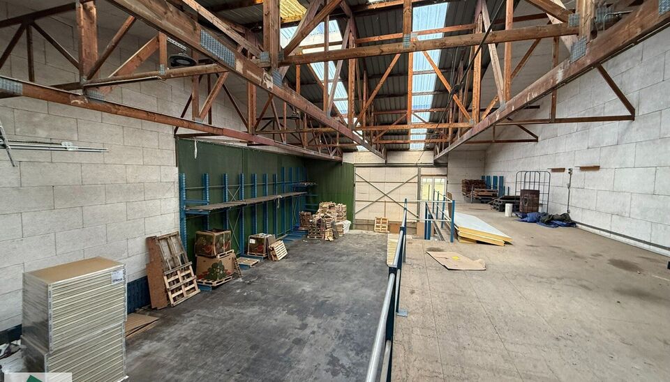 Unit&eacute; pme &agrave; louer &agrave; Evergem