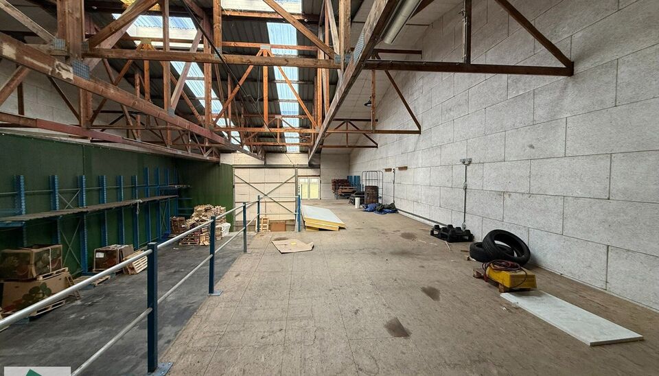 Unit&eacute; pme &agrave; louer &agrave; Evergem