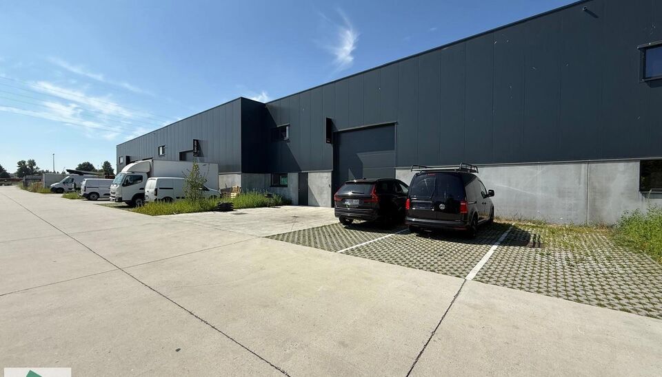 Unit&eacute; pme &agrave; louer &agrave; Gent