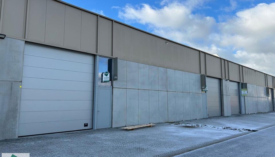 Unit&eacute; pme &agrave; louer &agrave; Tielt