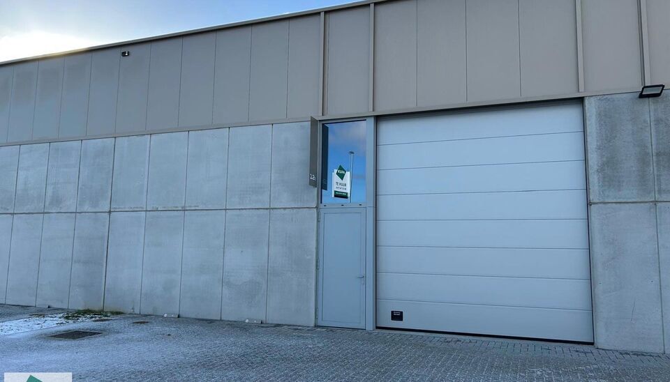 Unit&eacute; pme &agrave; louer &agrave; Tielt