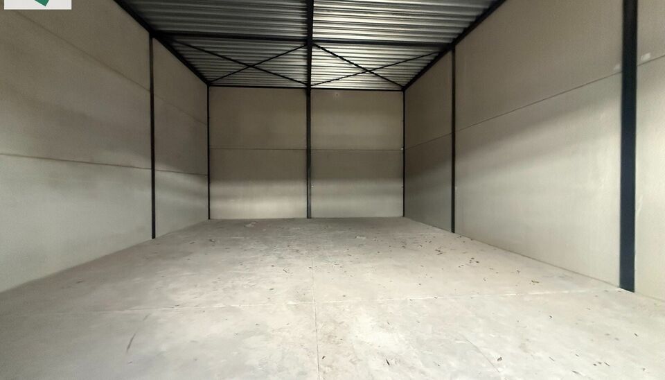 Nouveaux entrep&ocirc;ts &agrave; vendre de 144m&sup2; dans un parc d&rsquo;activit&eacute;s &agrave; Ath

Ces unit&eacute;s PME sont id&eacute;alement situ&eacute;es le long de la Chauss&eacute;e de Mons &agrave; Ath, un emplacement facilement accessible tant pour les entrepreneurs locaux que pour les entreprises 