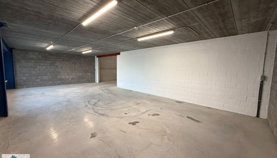 Unit&eacute; pme &agrave; vendre &agrave; Brugge