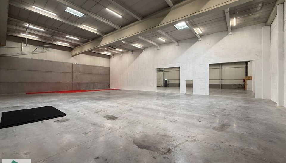 Unit&eacute; pme &agrave; vendre &agrave; Brugge