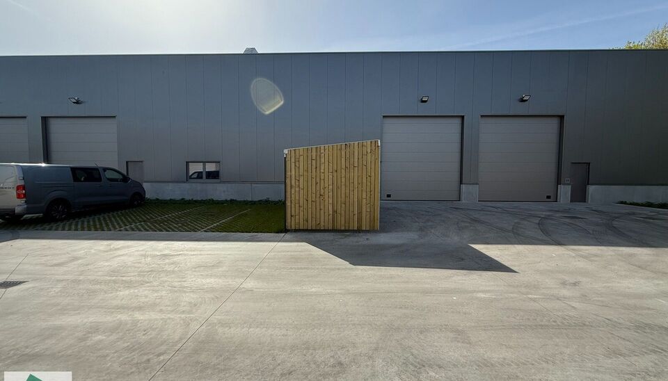 Unit&eacute; pme &agrave; vendre &agrave; Brugge