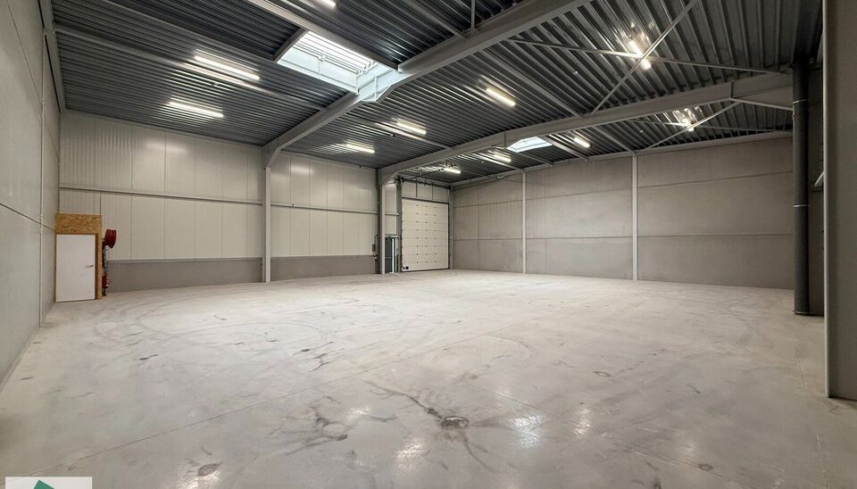 Unit&eacute; pme &agrave; vendre &agrave; Brugge