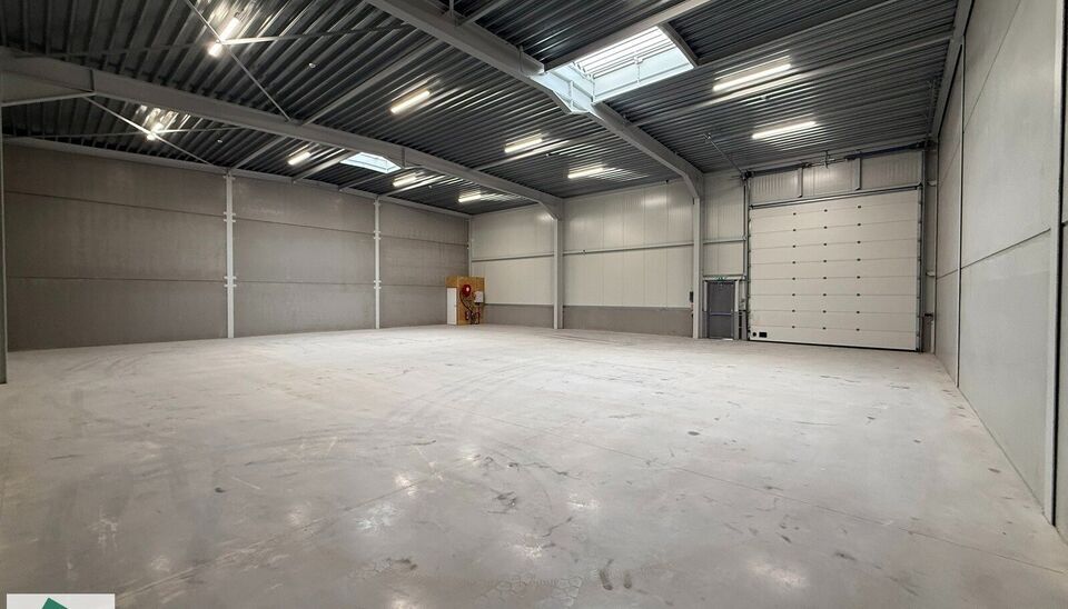 Unit&eacute; pme &agrave; vendre &agrave; Brugge